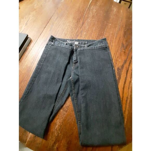 Size 6A Natural Reflections Denim Blue Jeans Mid Rise Pockets and Belt Loops - Picture 3 of 5